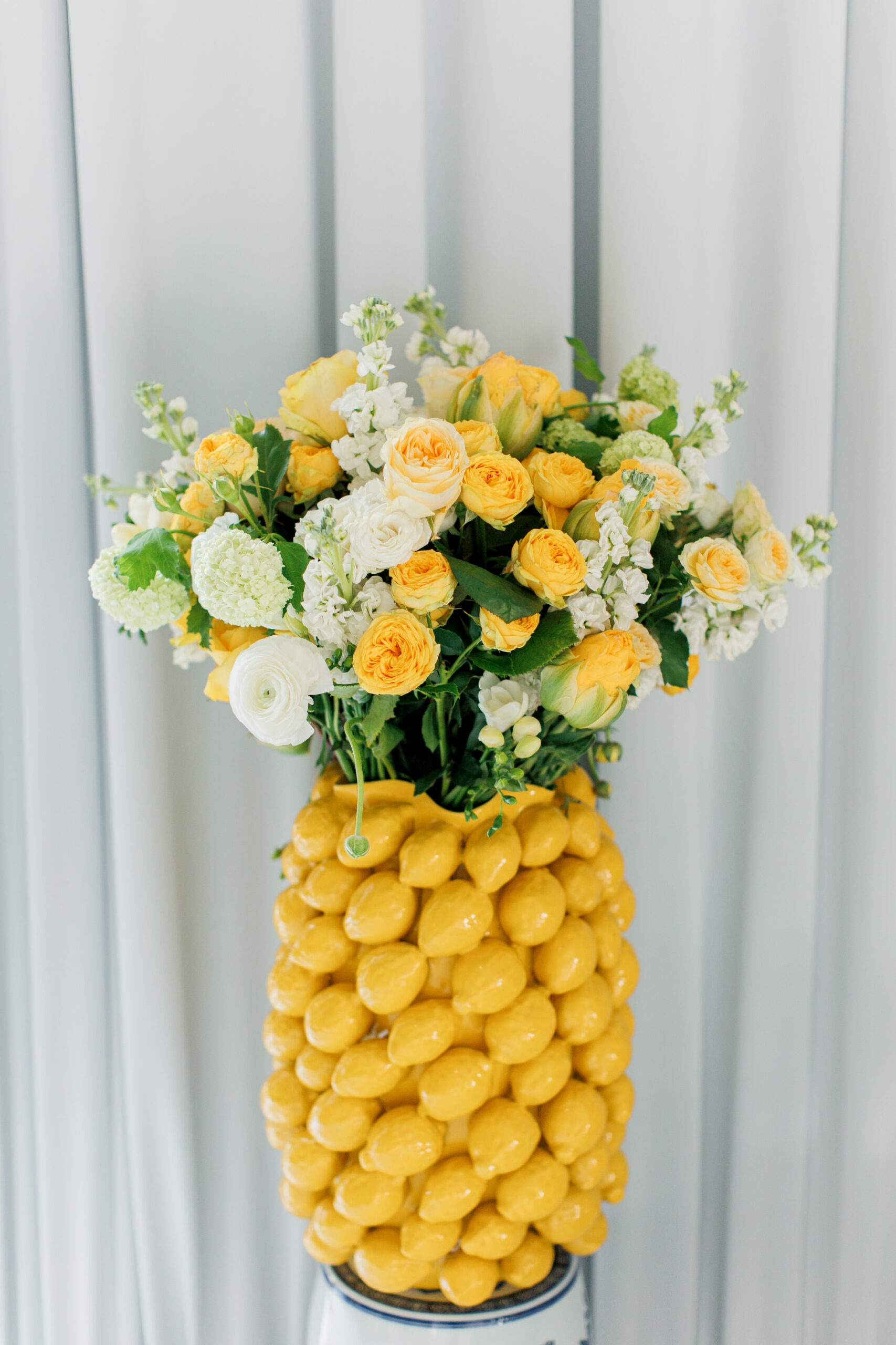 Lemon vase